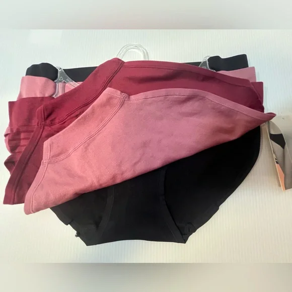 Yummie Seamless Stretch Soft Bikini/Underwear 3 pc Set in solid colors - Picture 5 of 9